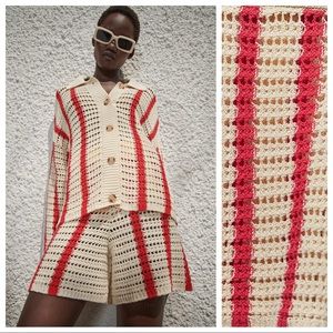 NWT. Zara Cream/Red Open Knit Striped High-Waist Shorts. Size L.